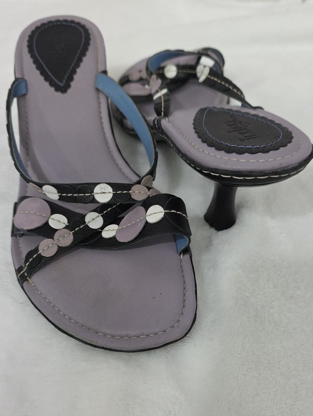 Clarks Indigo Lavender Kitten Heels Leather Straps Polka Dot Accents Shoes